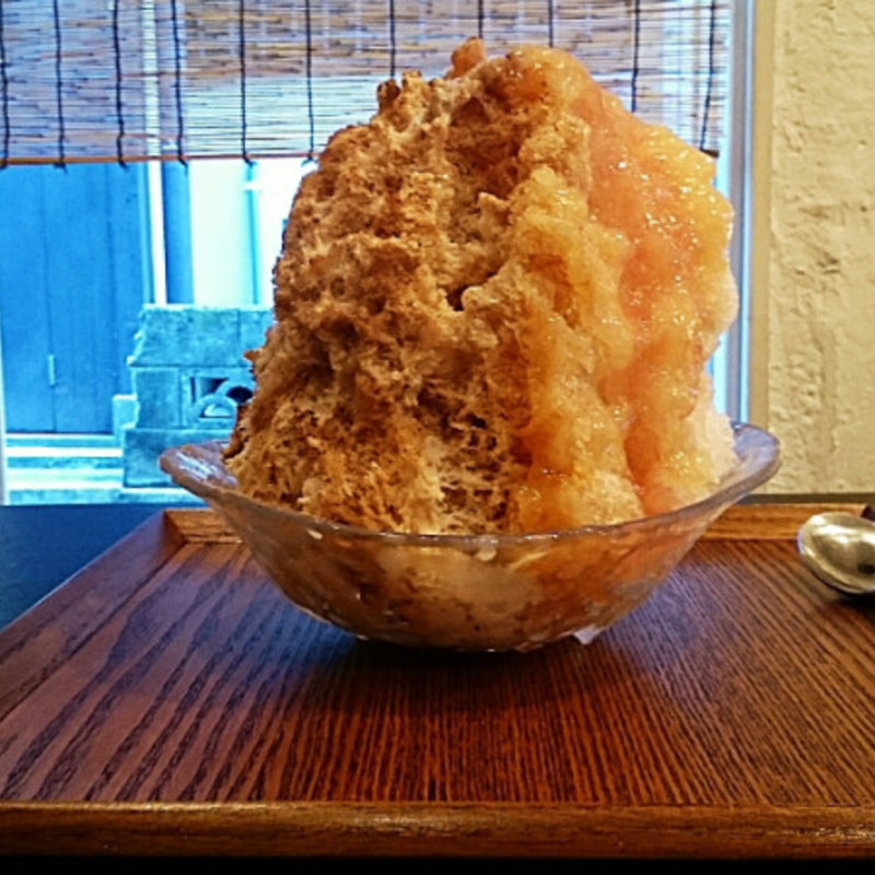 マサラチャイ＆桃(かき氷Ryan )