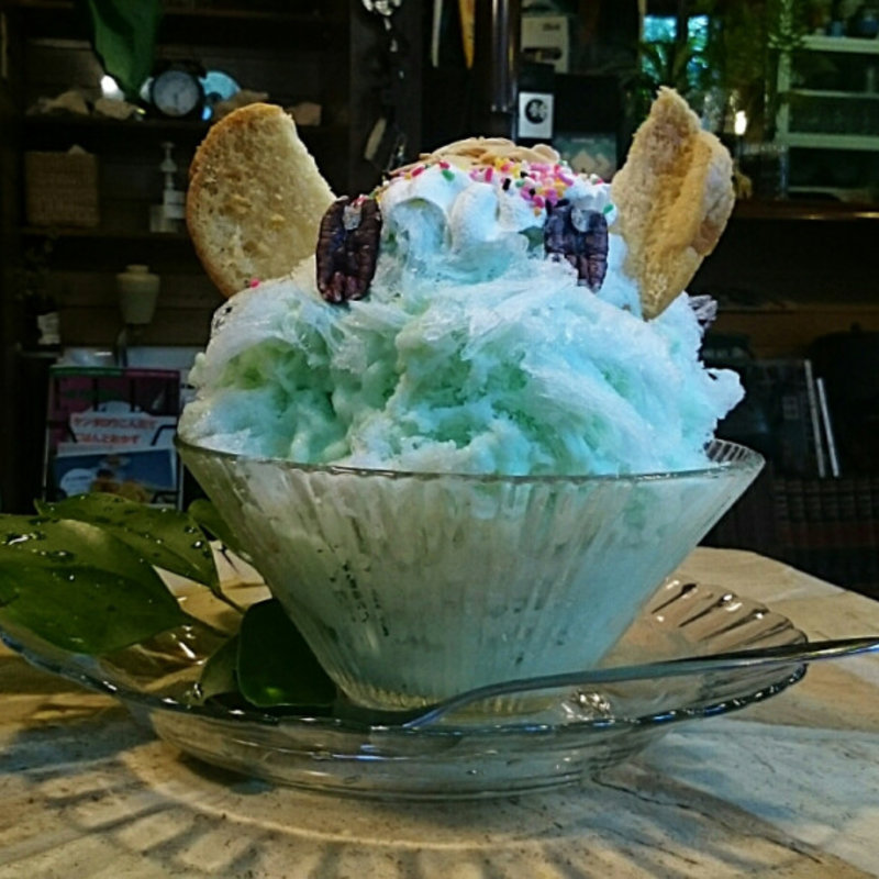 ブルーハワイの大鬼(いちょうの木 )