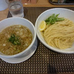 煮干醤油つけ麺(セアブラノ神 伏見店 )