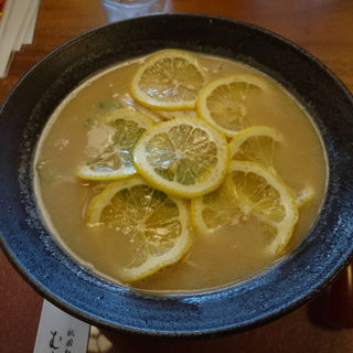 檸檬ラーメン(祇園麺処むらじ)