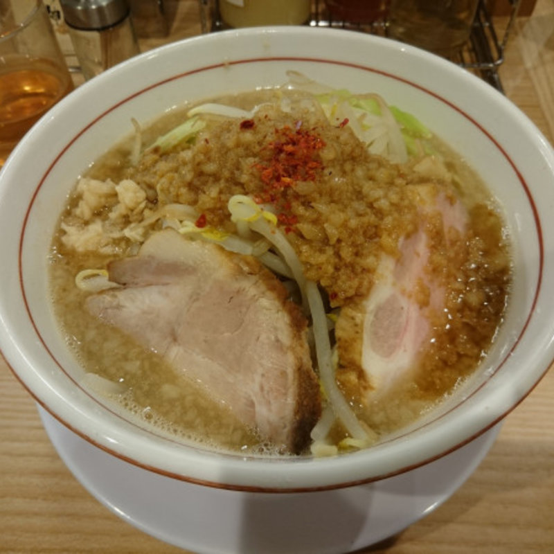 背脂ドカ盛りそば(セアブラノ神 伏見店 )