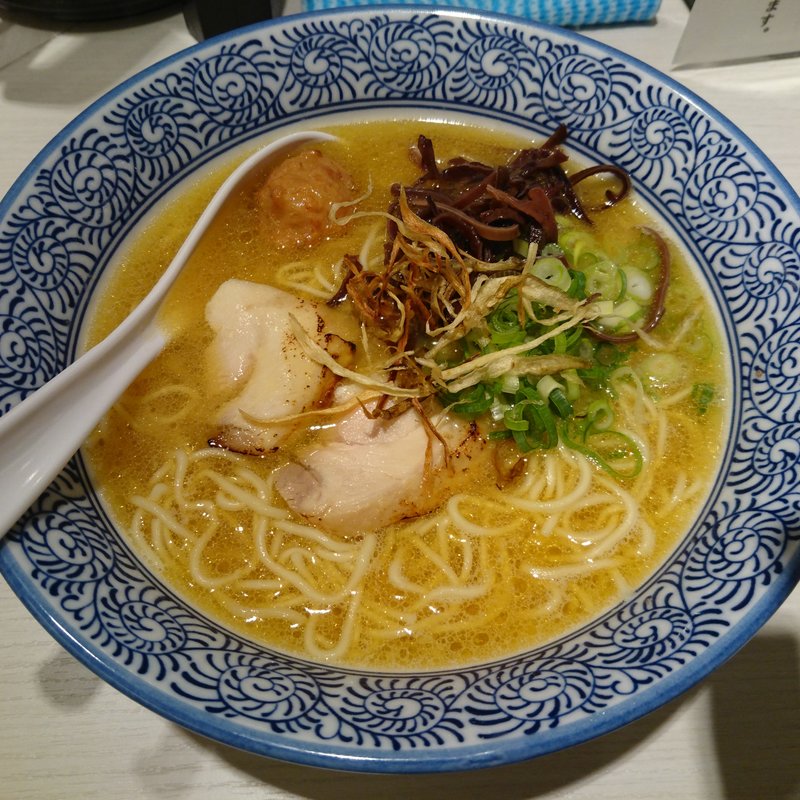 京鰹節 鶏白湯そば(濃厚京鶏白湯らーめん めんや 美鶴 （ミツル）)