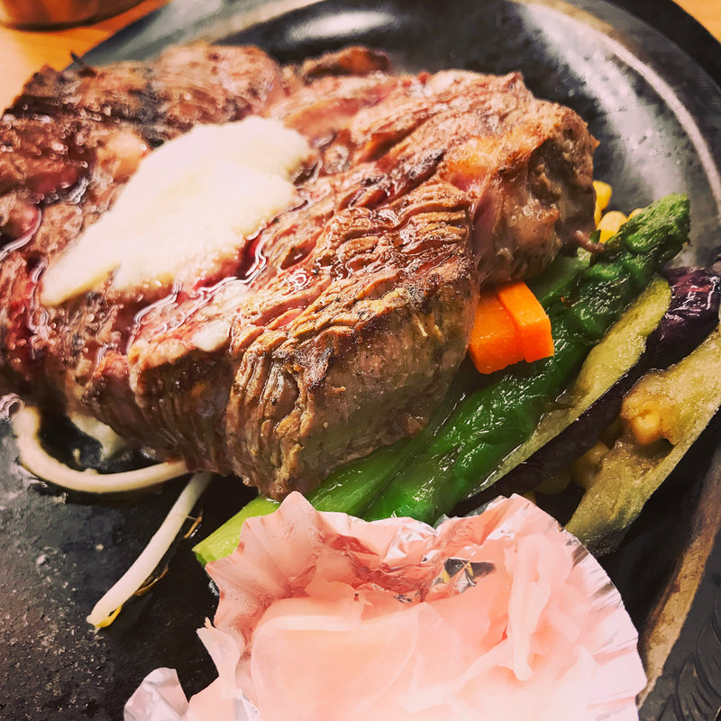 スタミナステーキ 300g(伝説のステーキ屋)