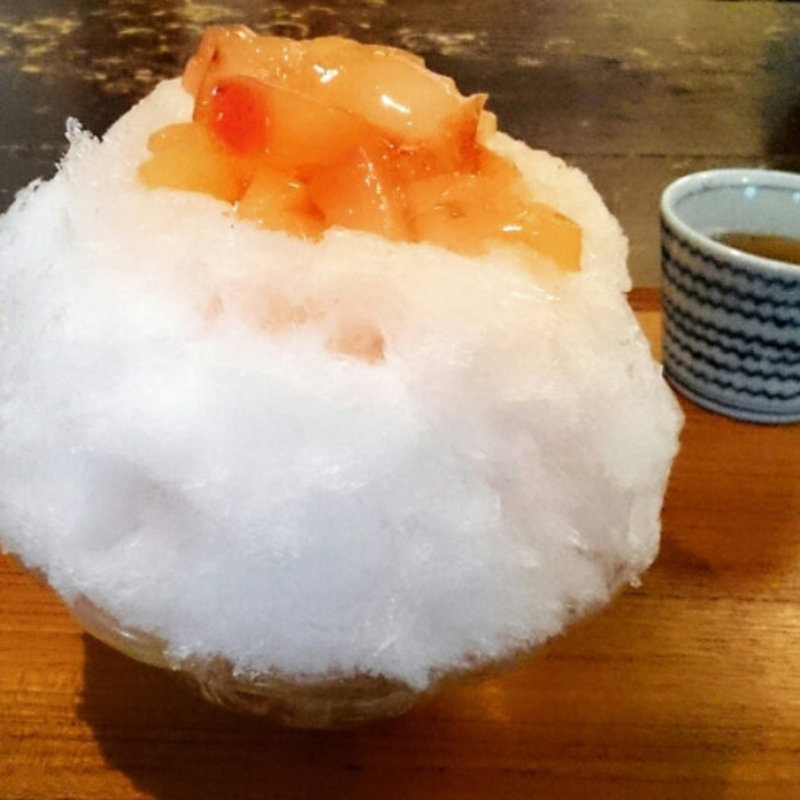 りんご(たいやきや ゆいのかき氷 )