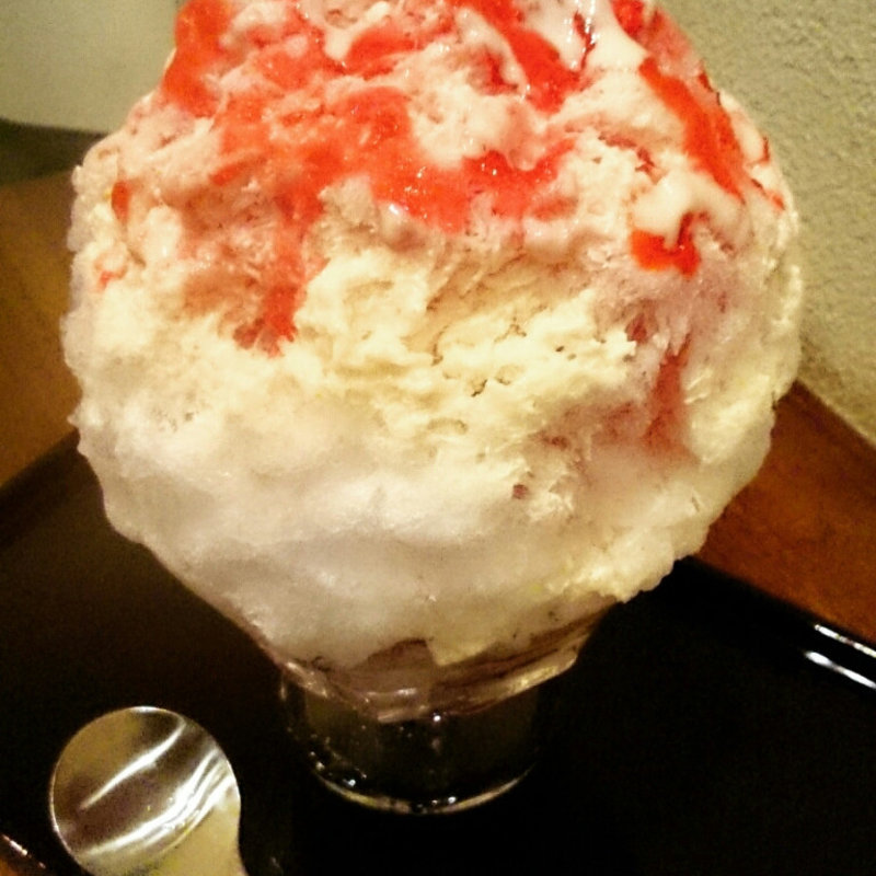 さわやかみるくとすもも(浅草浪花家)