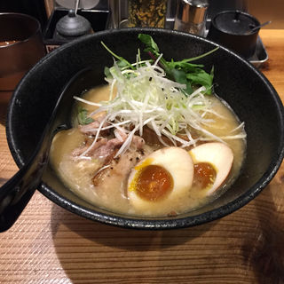 豚骨魚介 特製らぁめん(Ramen TOMIRAI)