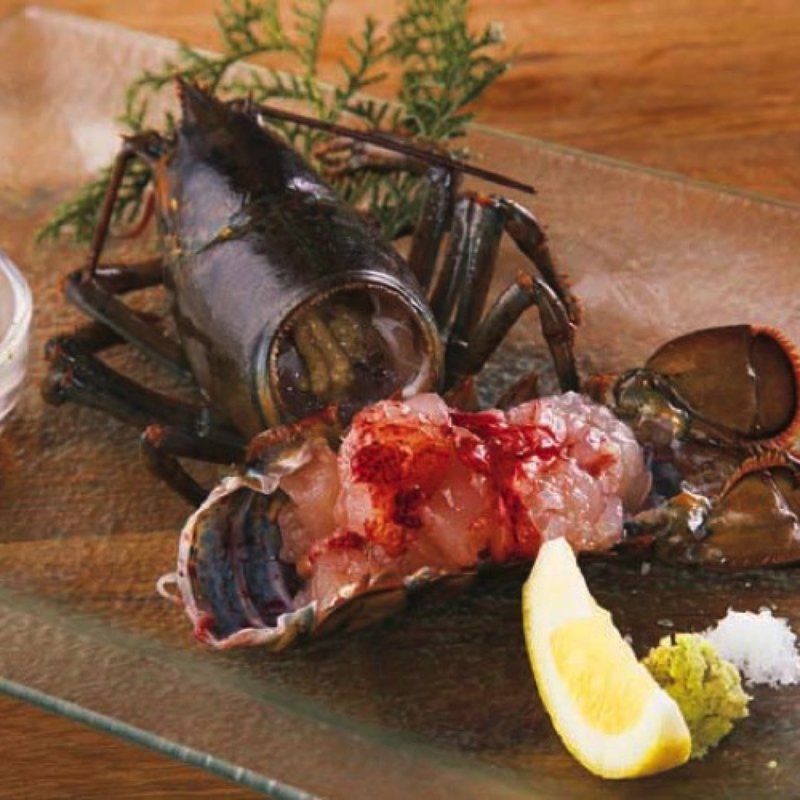 丸ごと活オマール海老のお刺身(Shrimp Bank)