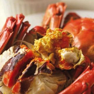 蒸した上海蟹（一匹） (上海小吃)