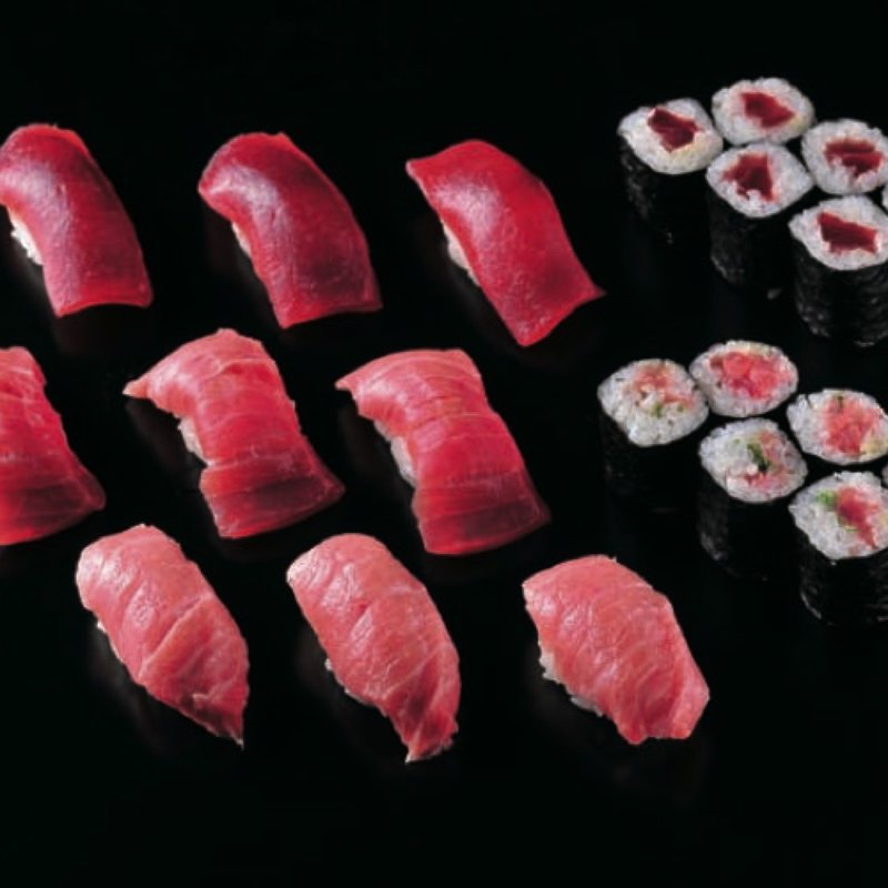 マグロづくし寿司盛り合わせ(吉葉)