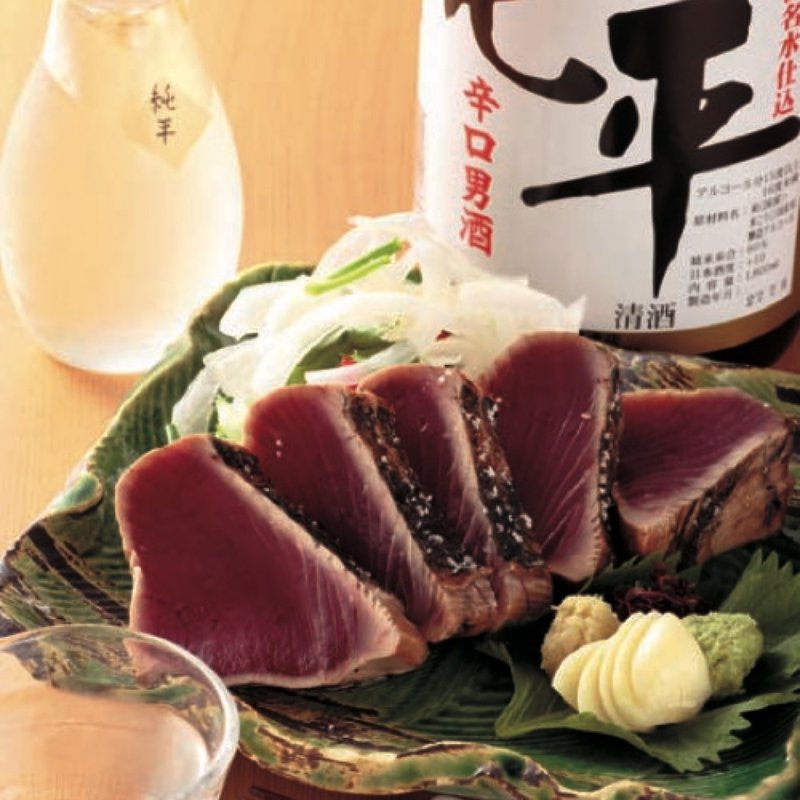 藁焼きカツオの塩たたき(TOSA DINING おきゃく)