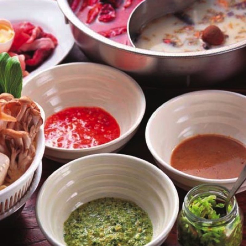 パクチー火鍋(パクチーファン)