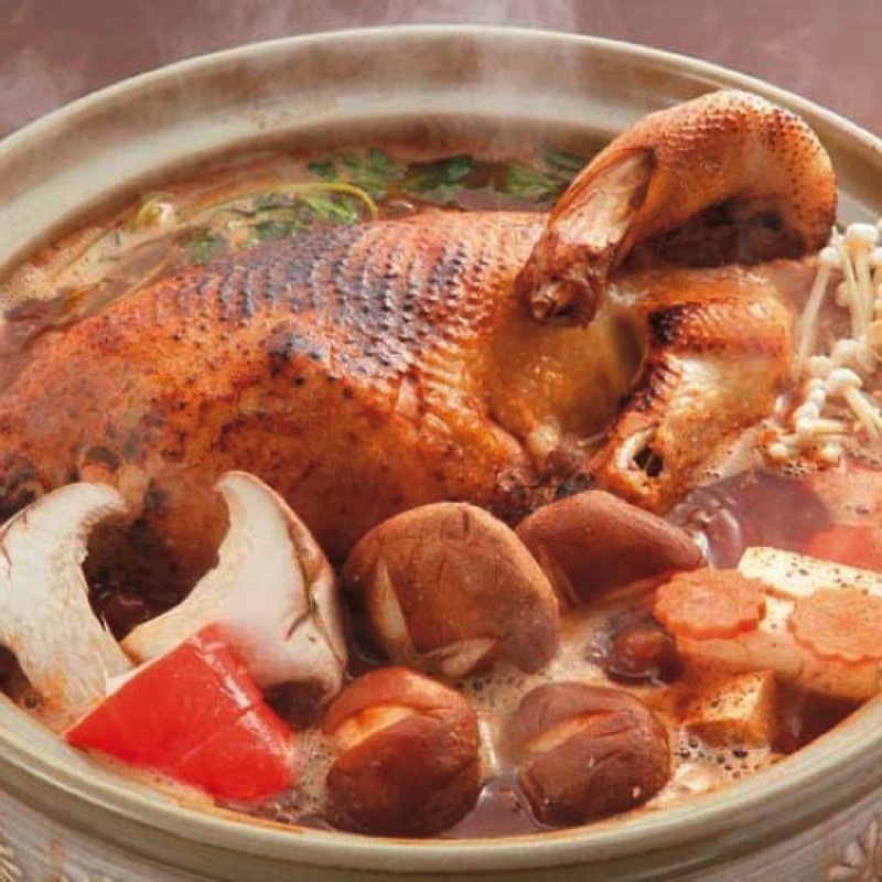 名古屋コーチン 丸鶏鍋コース 1人前(大久手山本屋)