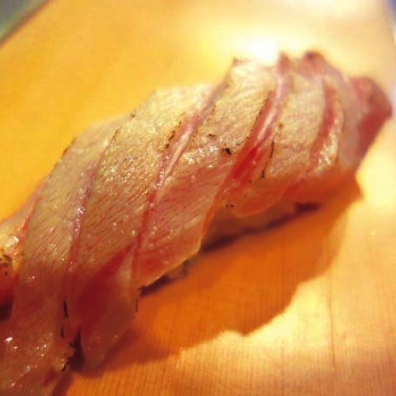 炙りトロ (栄寿司 （さかえずし）)