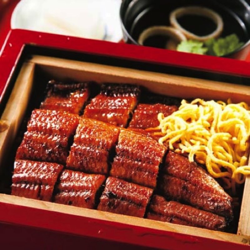 うな重せいろ蒸し（上）(にょろ助瓢六亭 南平台店)