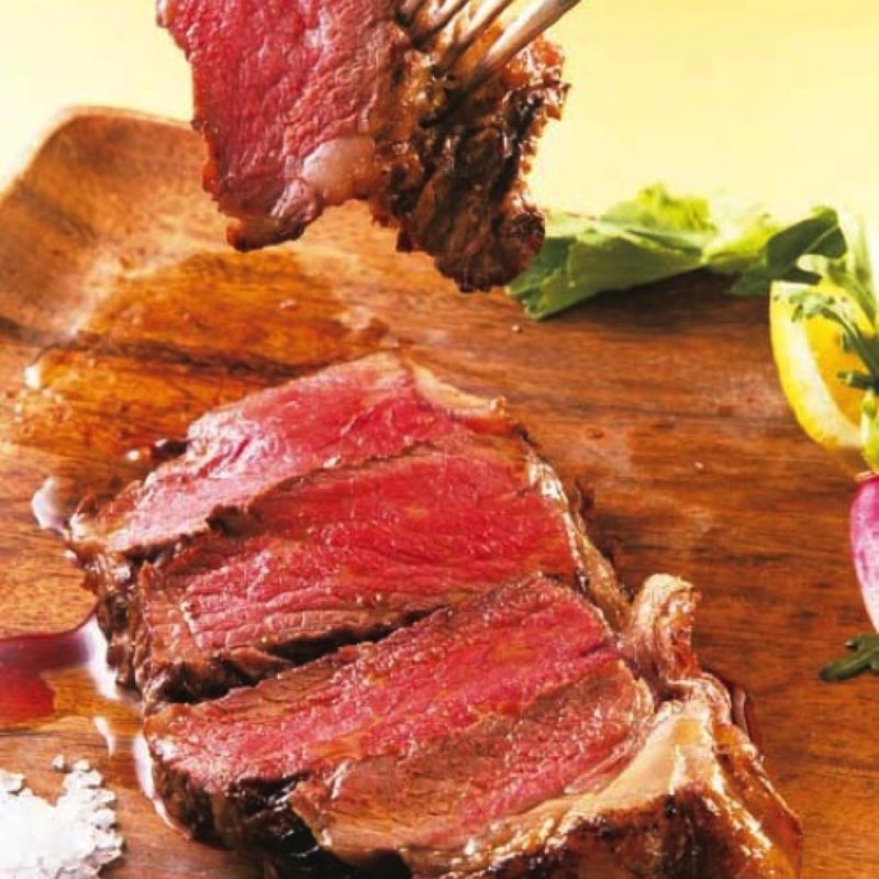 プラチナビーフ サーロインステーキ100g（注文は300g～）(エル ビステッカーロ デイ マニャッチョーニ)