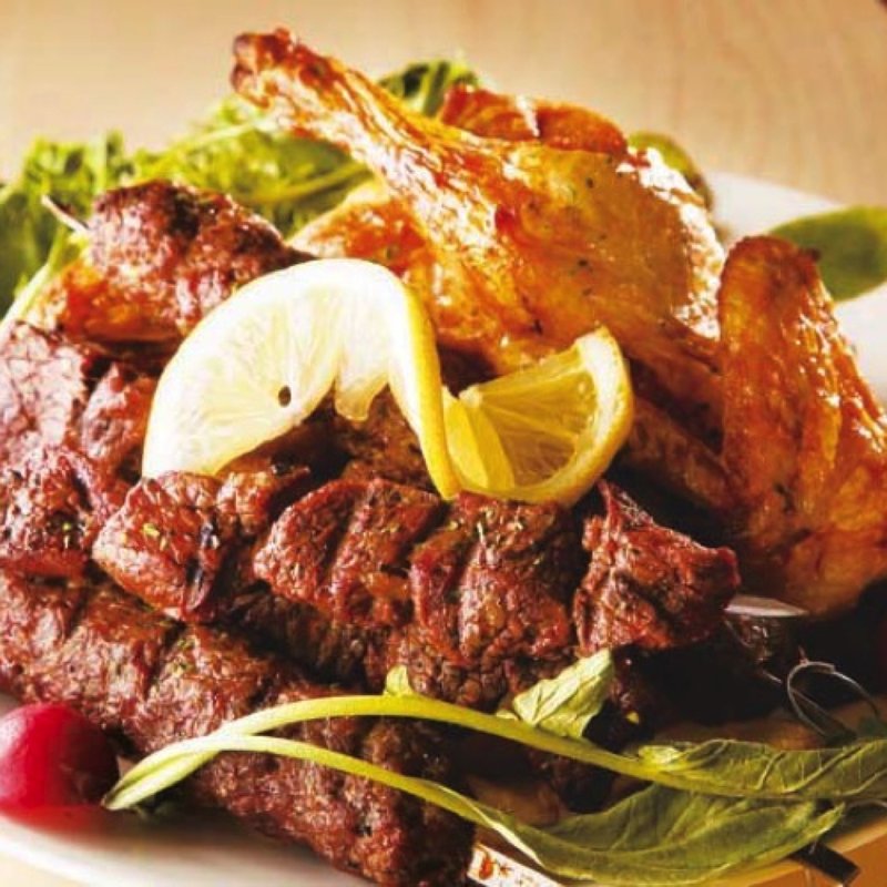 お肉料理の盛り合わせ※コースに1人追加(MishMish)