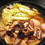 <名物>キノコ麻薬鍋　(1人前)(燻製・炭火串焼・鍋 kemuri銀座 )