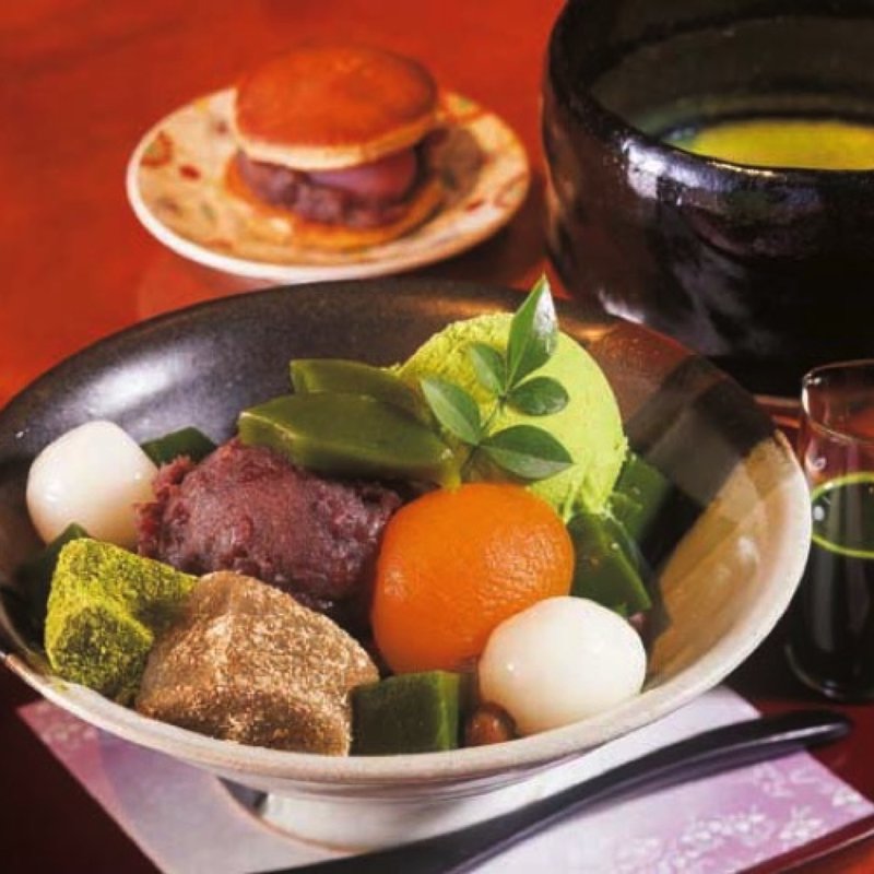 林屋新兵衛特製あんみつ(林屋新兵衛)