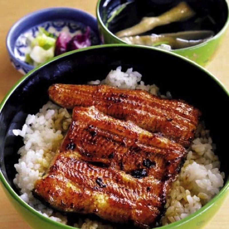 うな丼(鶴舞家 （つるまいや）)