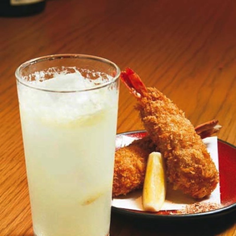 すりおろしレモンサワー(是屋)