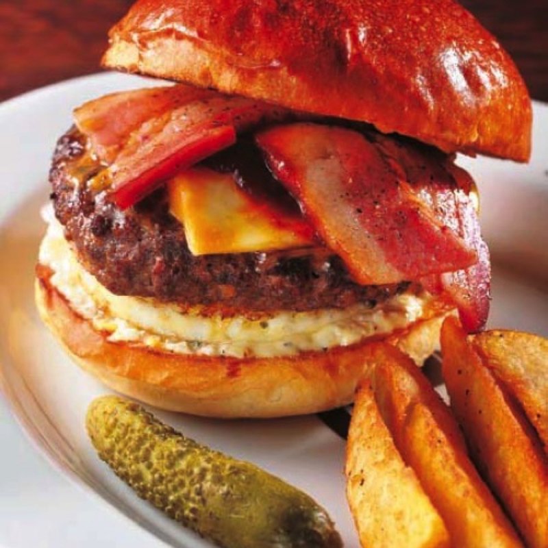 ベーコンチーズエッグバーガー(BLACOWS)