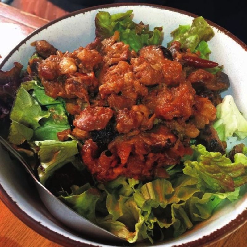 魯肉飯（スープ付き）(ぷあん)