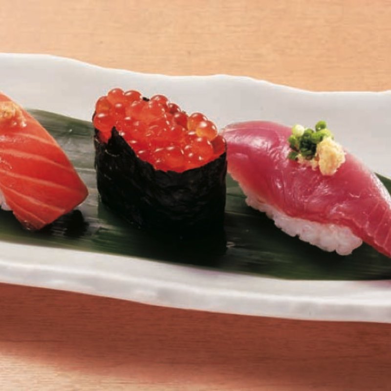 秋の三種盛(築地すし好 アキバトリム店 （ツキジスシコウ）)