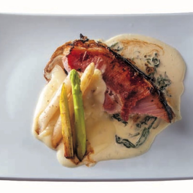 ポールさんのグリルハム (マッシュポテト添え、ほうれん草クリームソース)(ハニー ベイクド・ハム （Honey Baked Ham）)