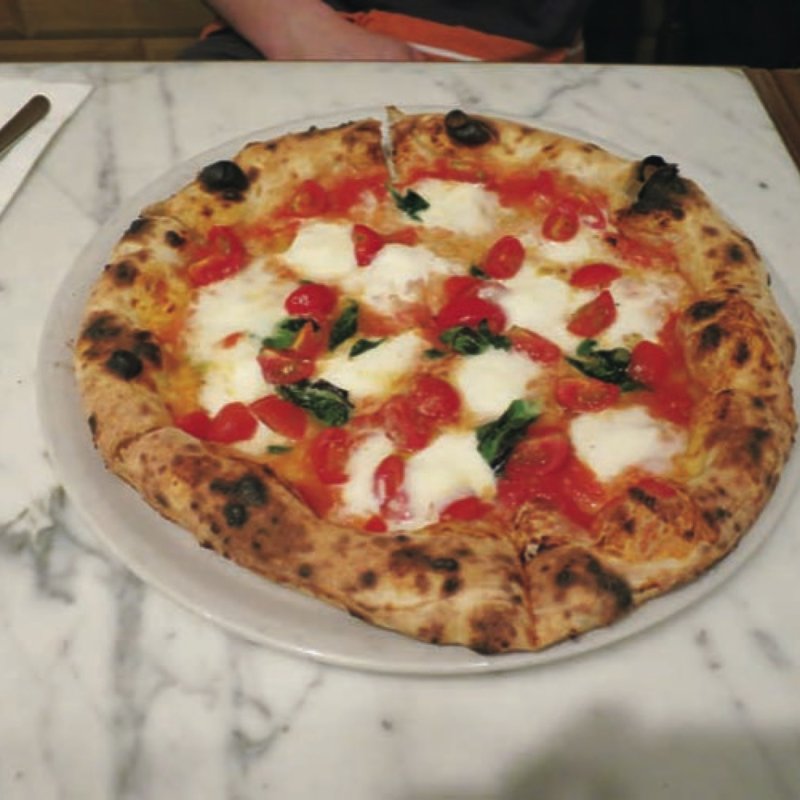 ピッツァD・O・C(PIZZERIA CAPOLI)