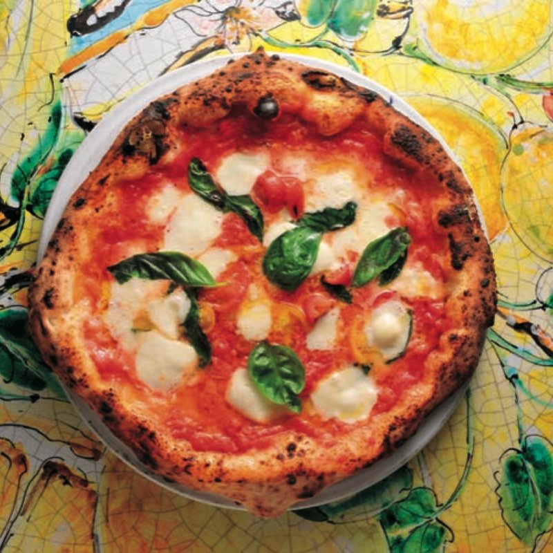 水牛モッツァレラチーズのマルゲリータ(タランテッラ ダ ルイジ)