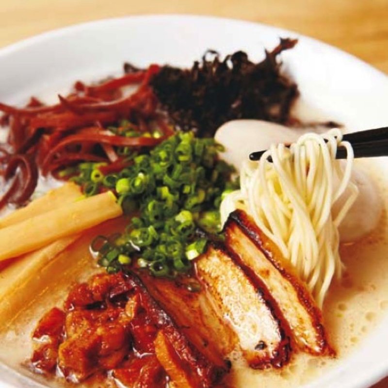 豚骨麺(麺屋　西川 )