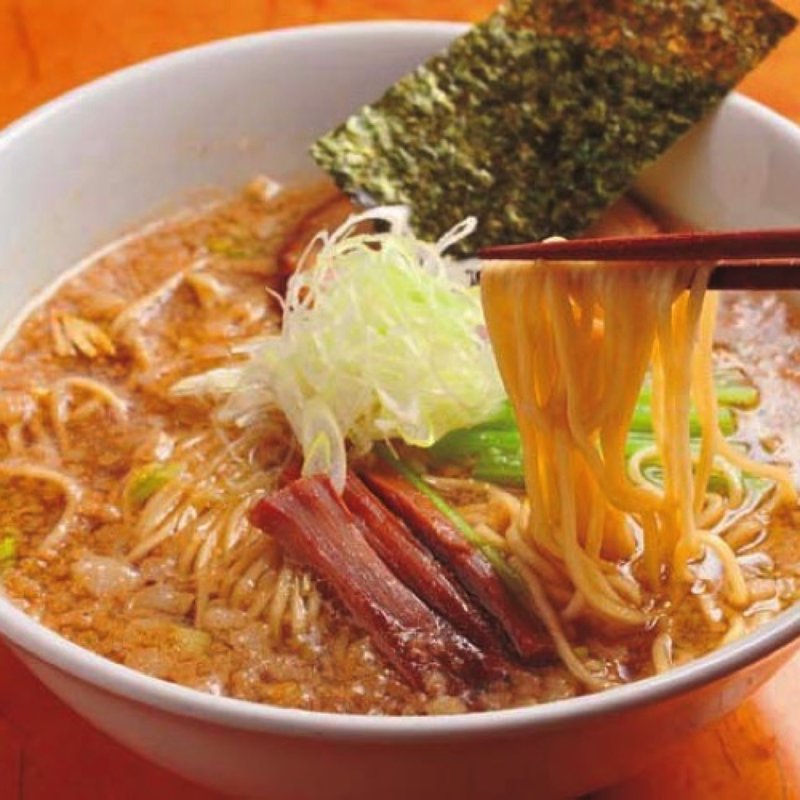 背脂にぼしラーメン(麺屋 はちどり)