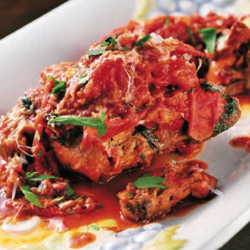 ハンガリー産 ウサギ丸肉の白ワイン煮込み(ラ・ピッコラ・ターヴォラ)