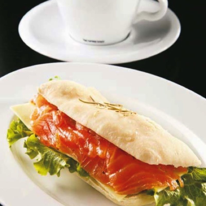 サーモンのパニーニ(360 イタリアン レストラン （360 ITALIAN RESTAURANT）)