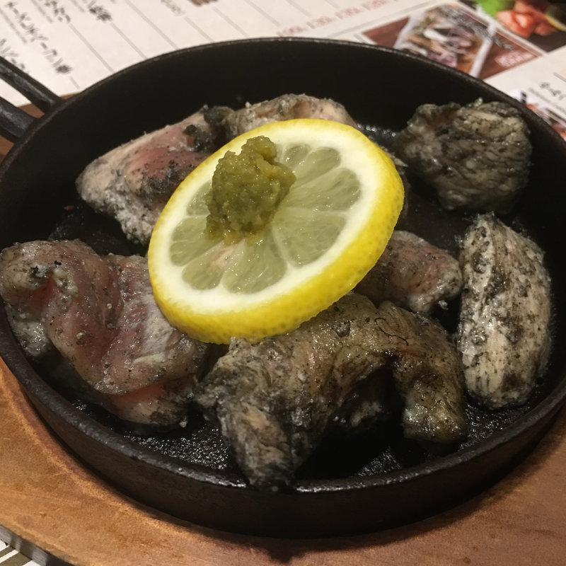 鶏の生炭火焼き(博多一番どり 居食家あらい 空港東店 )