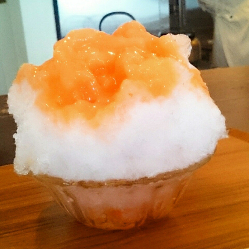 すもも(たいやきや ゆいのかき氷 )