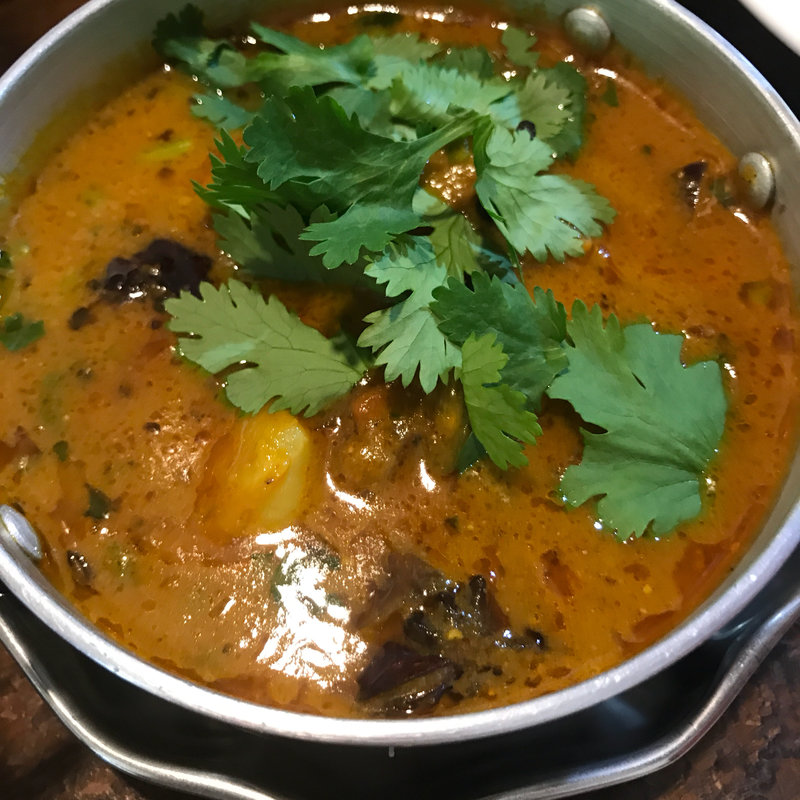 ケララプラウンカレー(警固ランチ グラチネ)