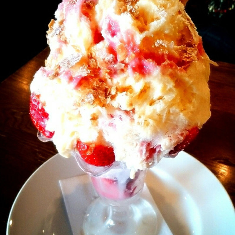 ミルフィーユ パフェ仕立て(セバスチャン)