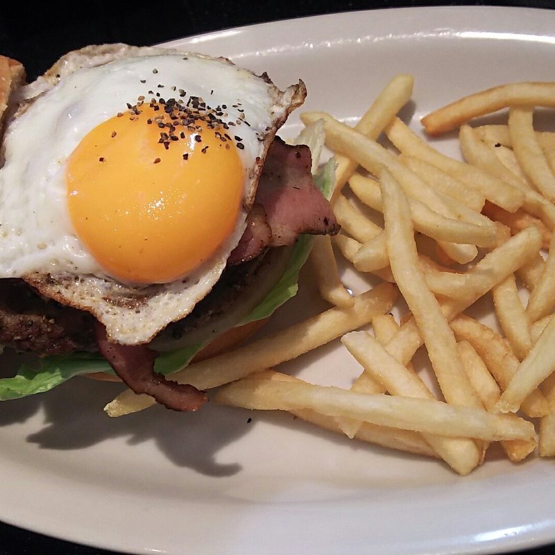 ベーコンエッグバーガー　バーガーセット(J.S. BURGERS CAFE / LUKE'S LOBSTER ミント神戸店)