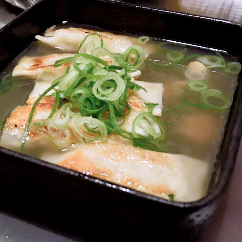 弁兵衛ギョーザ(弁兵衛 八丁堀店 （てっぱんや べんべえ）)