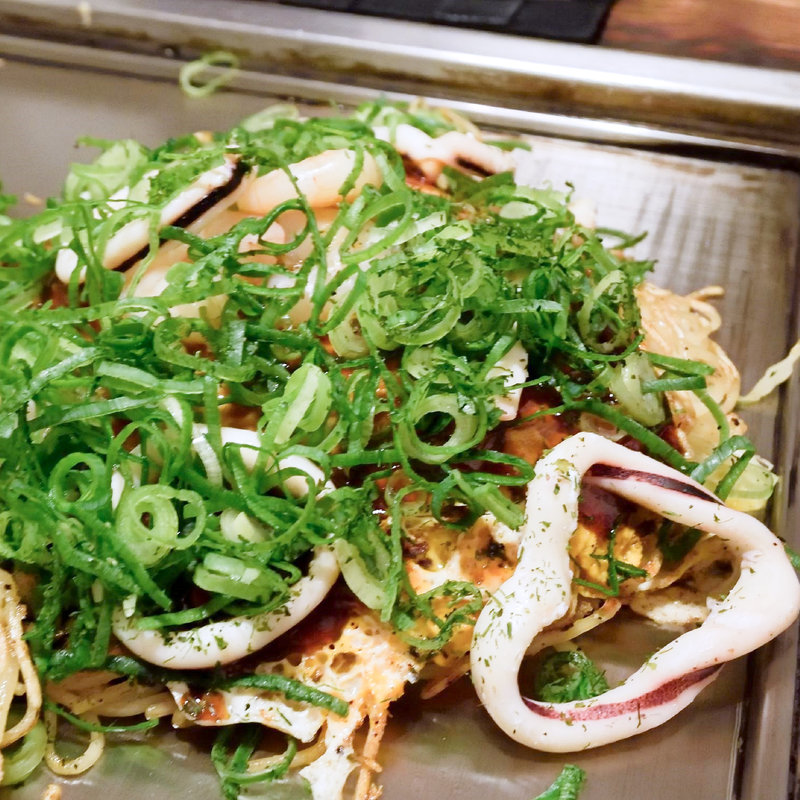 イカ肉玉(弁兵衛 八丁堀店 （てっぱんや べんべえ）)