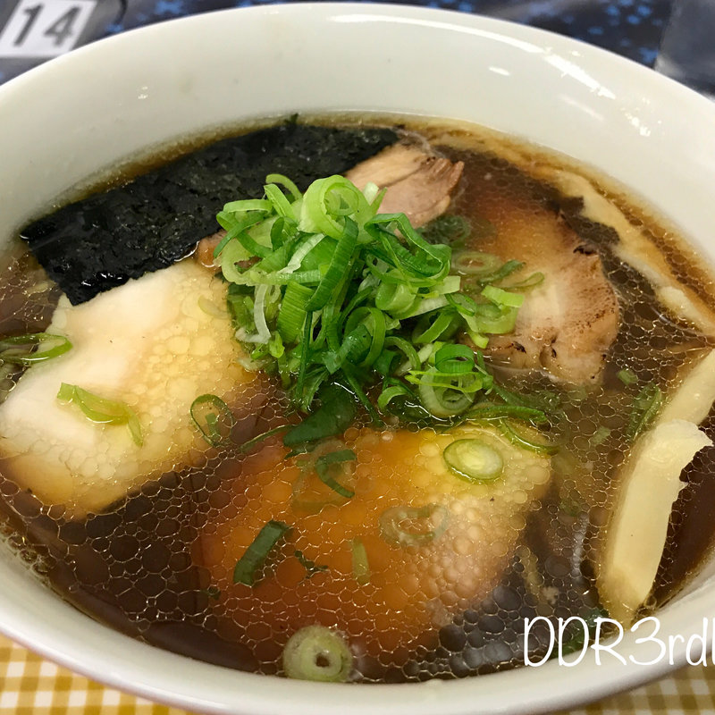 ゴールデンポークチャーシュー麺(ブン ブン ブラウ カフェ ウィズ ビーハイヴ （Bum Bun BLau Cafe with BeeHive）)