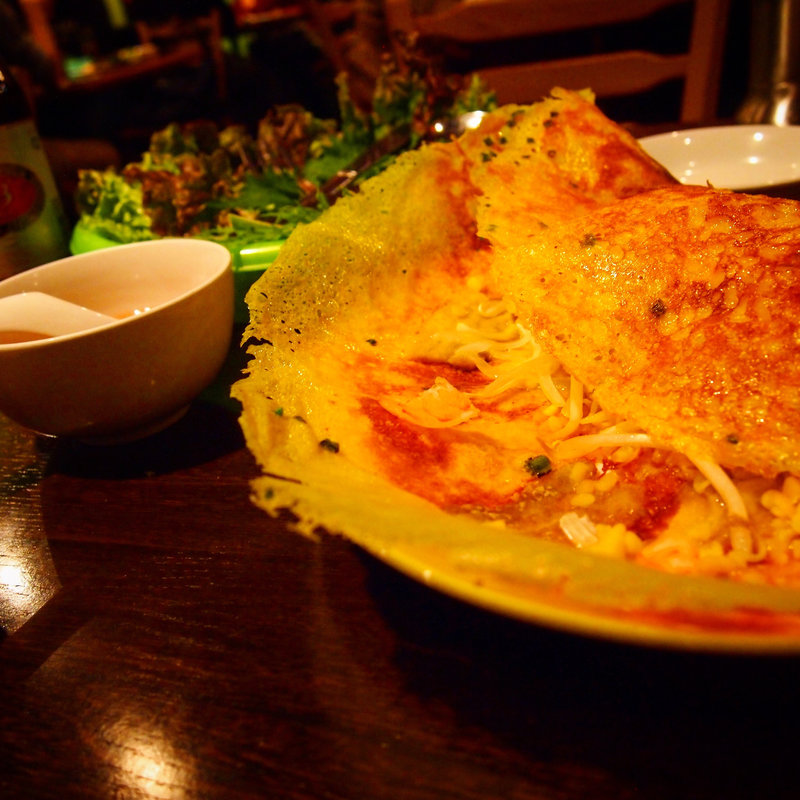 豪華バインセオ(ベトナムちゃん)