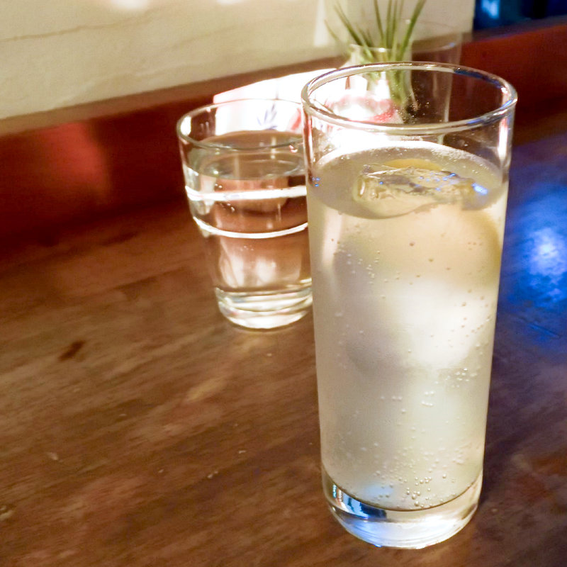 ジントニック(ブルーグロッソ （BLUE GROSSO）)