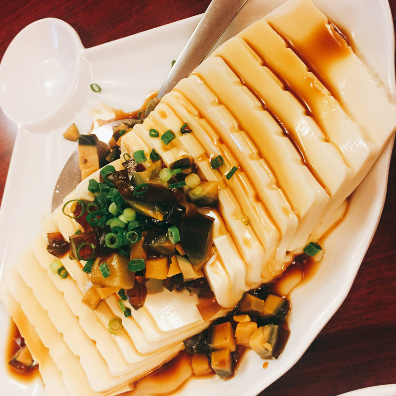 ピータン豆腐の冷やし和え(馬さんの店 龍仙)