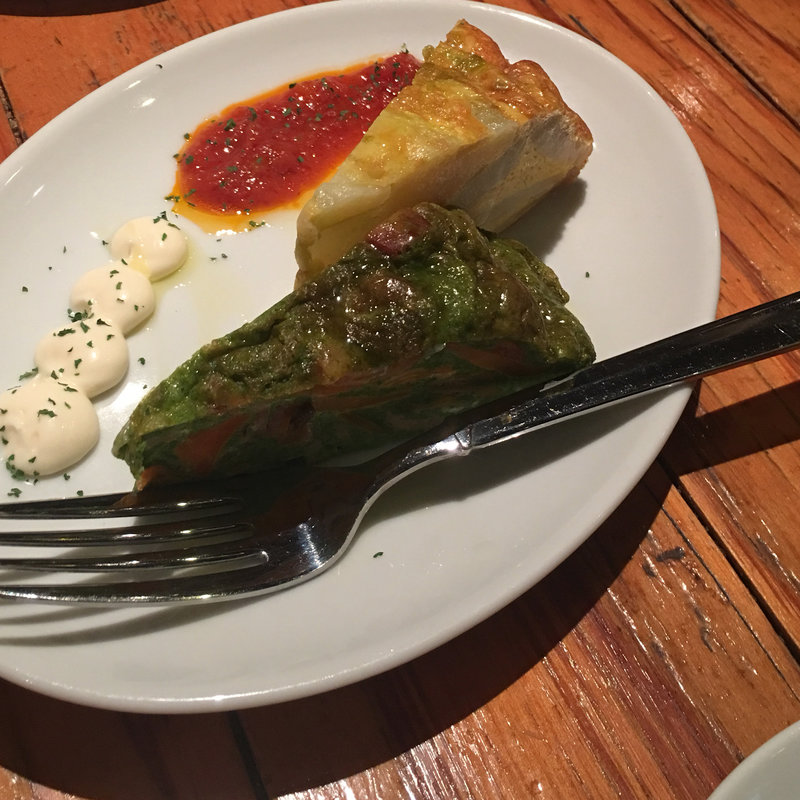 スペイン風2種のオムレツ(スペイン食堂BAR DECO)