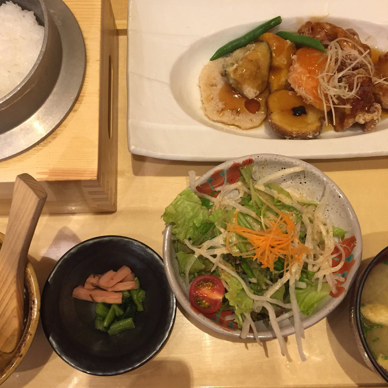 鶏と野菜の健康黒酢あんかけ定食(一汁五穀 広島店 （いっとごこく）)