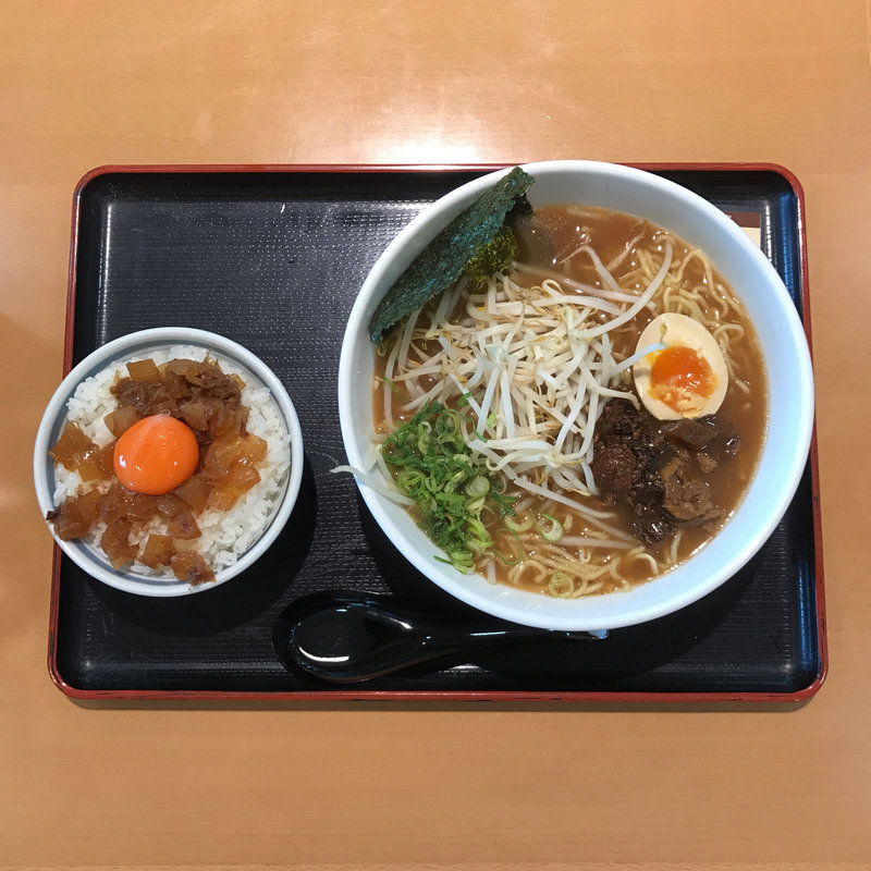 兵庫醤油ラーメンCセット(権現湖パーキングエリア上り線 スナックコーナー・フードコート )
