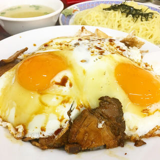 焼豚玉子飯(重松飯店 （シゲマツハンテン）)
