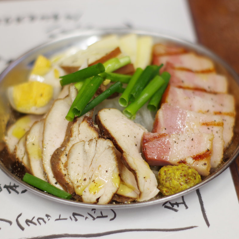 燻製盛合せ(スタミナ焼肉まるまさ)